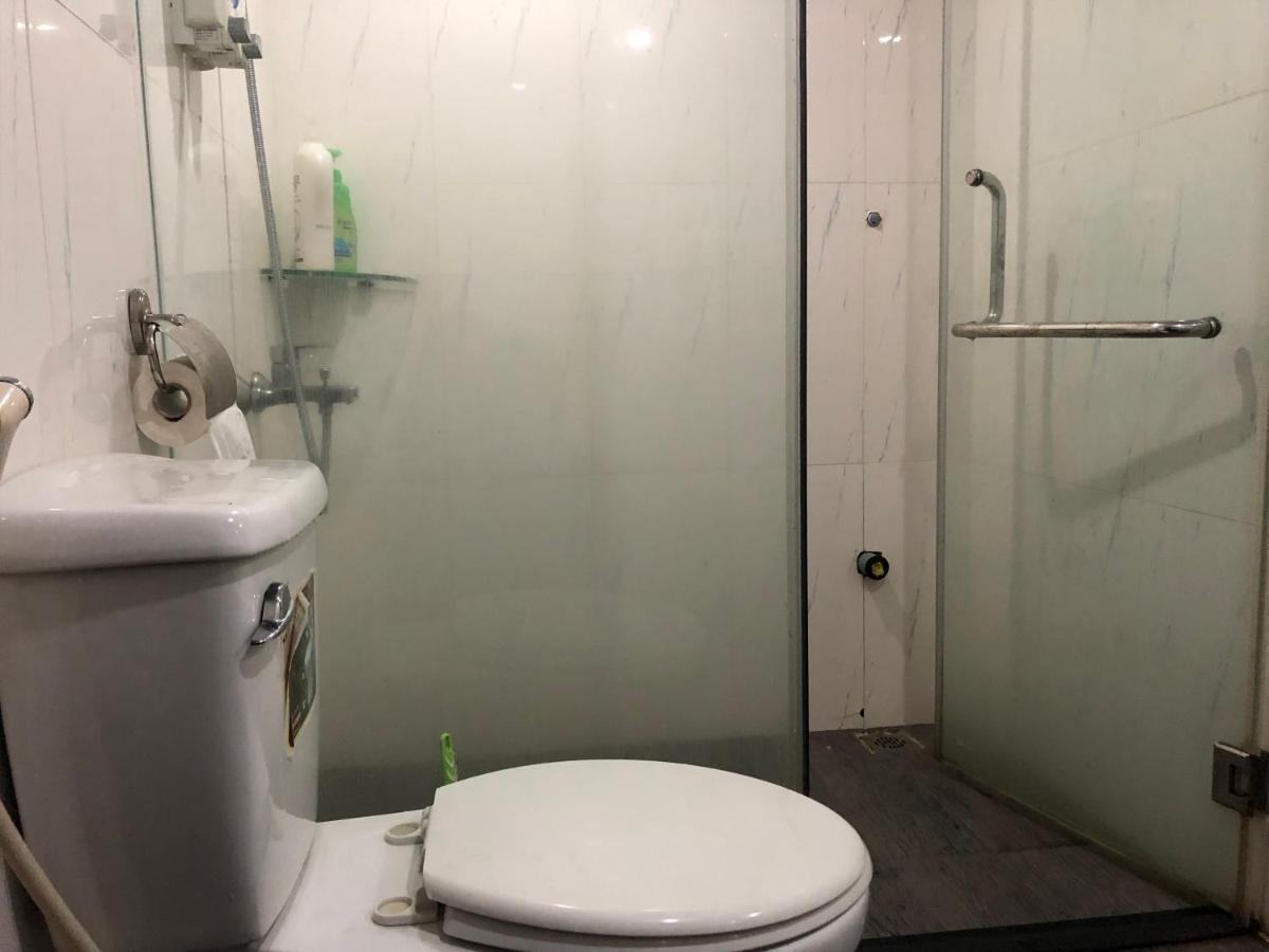 Spot On 883 Hachi Hostel 岘港 外观 照片
